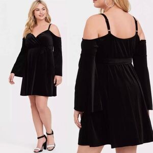 Torrid Black Mini Velvet Cold Shoulder Surplice Dress 2X